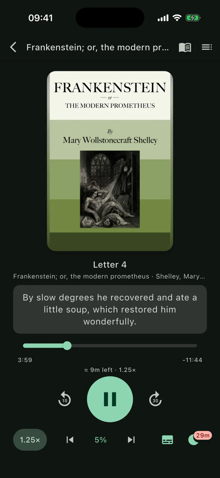 Readuet's listening mode on iPhone with a chapter scrubber, playback speed and an armed sleep timer.